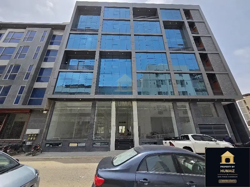 378 Sq. Yd. Commercial Retail Shop on Khayaban-e-Shaheen For Rent in DHA Phase 8 Karachi — Photograph 6