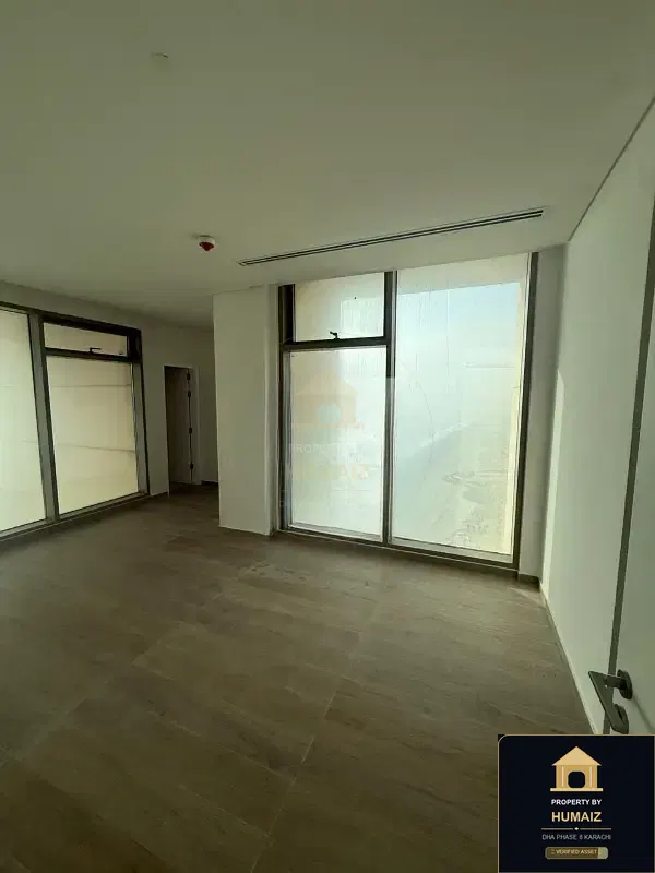 Luxury Penthouse Suite (Sea Facing, Suite 2) at The Views For Sale in DHA Phase 8 Karachi — Photograph 18