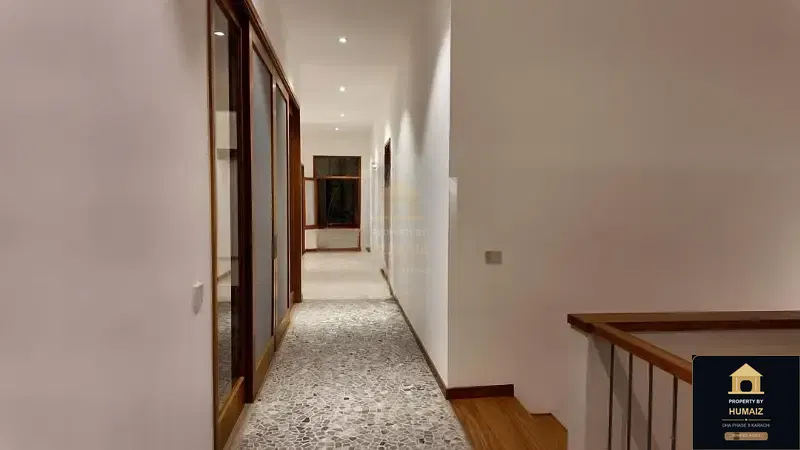 500 Sq. Yd. 5-Bedroom Luxury Villa (Boulevard Facing, 6 Bath, Residence 2) in Khayaban-e-Bahria For Sale in DHA Phase 8 Karachi — Photograph 6