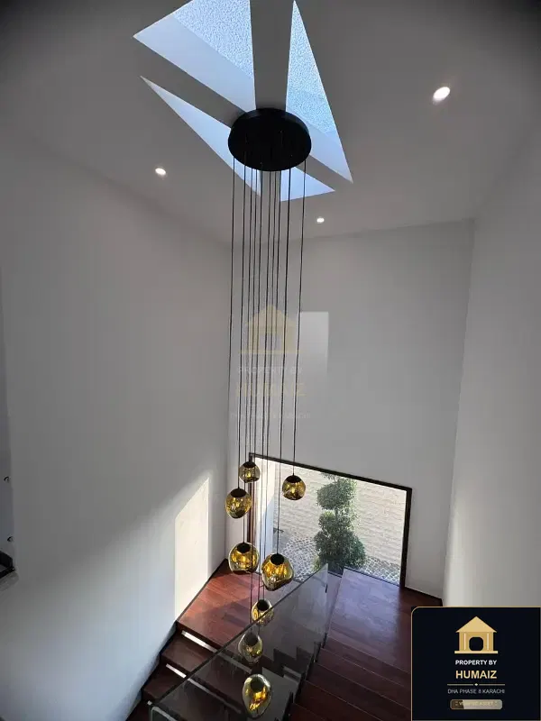 600 Sq. Yd. 6-Bedroom Luxury Villa (Basement, 7 Bath, Residence 3) in DHA Phase 8 For Sale in DHA Phase 8 Karachi — Photograph 12