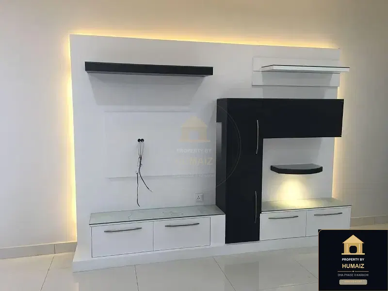 500 Sq. Yd. 6-Bedroom Luxury Villa (Basement, 6 Bath, Residence 2) in DHA Phase 8 For Rent in DHA Phase 8 Karachi — Photograph 13
