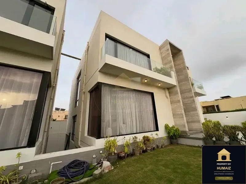 1,000 Sq. Yd. 10-Bedroom Luxury Villa (West Open, 6 Bath, Residence 1) on Zulfiqar Commercial For Sale in DHA Phase 8 Karachi — Photograph 3