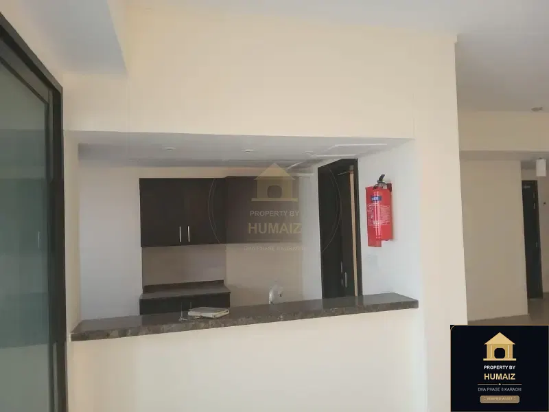 3-Bedroom Luxury Apartment (Sea Facing, 3 Bath, Suite 3) at Pearl Towers For Sale in DHA Phase 8 Karachi — Photograph 8