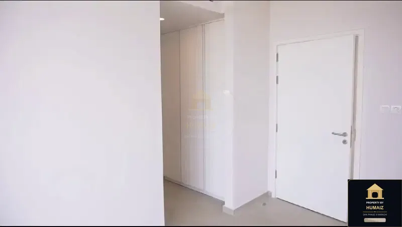 2-Bedroom Luxury Apartment (Sea Facing, 2 Bath, Suite 39) at The Views For Sale in DHA Phase 8 Karachi — Photograph 18