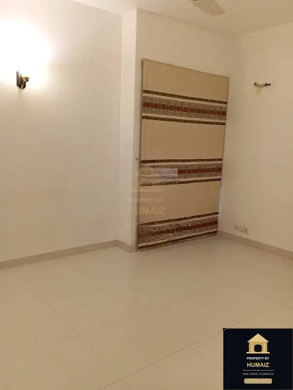 3-Bedroom Upper/Lower Portion in Khayaban-e-Ghalib For Rent in DHA Phase 8 Karachi — Photograph 9