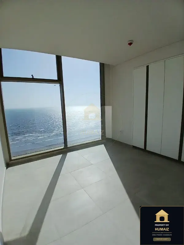 3-Bedroom Luxury Apartment (Sea Facing, 4 Bath, Suite 58) at The Views For Sale in DHA Phase 8 Karachi — Photograph 10