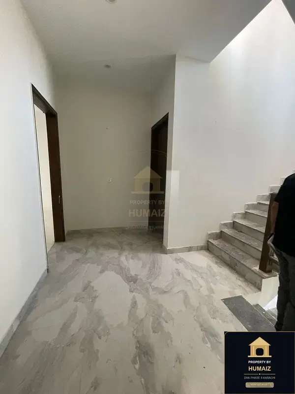 100 Sq. Yd. 3-Bedroom Luxury Villa (Basement, 4 Bath, Residence 2) in DHA Phase 8 For Sale in DHA Phase 8 Karachi — Photograph 10