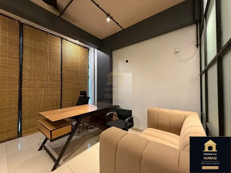 50 Sq. Yd. Corporate Office Space on Zulfiqar Commercial For Rent in DHA Phase 8 Karachi — Photograph 2