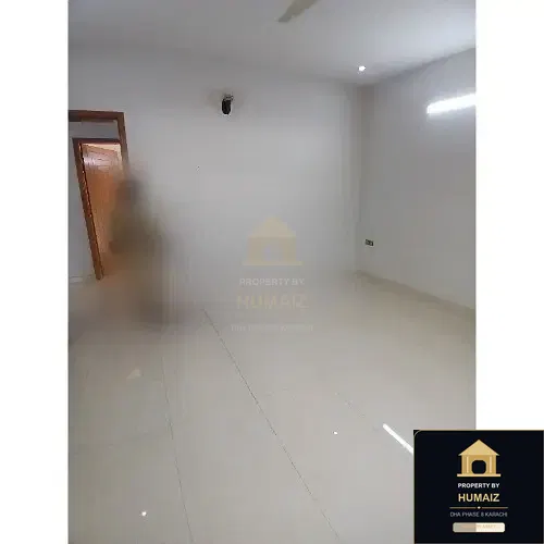 3-Bedroom Upper/Lower Portion (West Open, 4 Bath, Unit 19) in DHA Phase 8 For Rent in DHA Phase 8 Karachi — Photograph 12