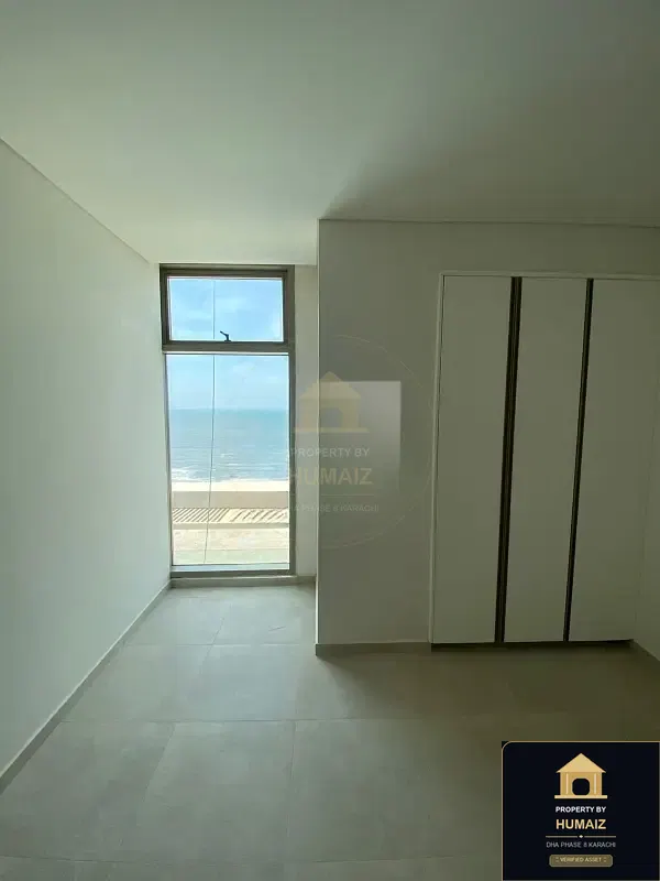 2-Bedroom Luxury Apartment (Sea Facing, 3 Bath, Suite 16) at The Views For Sale in DHA Phase 8 Karachi — Photograph 16