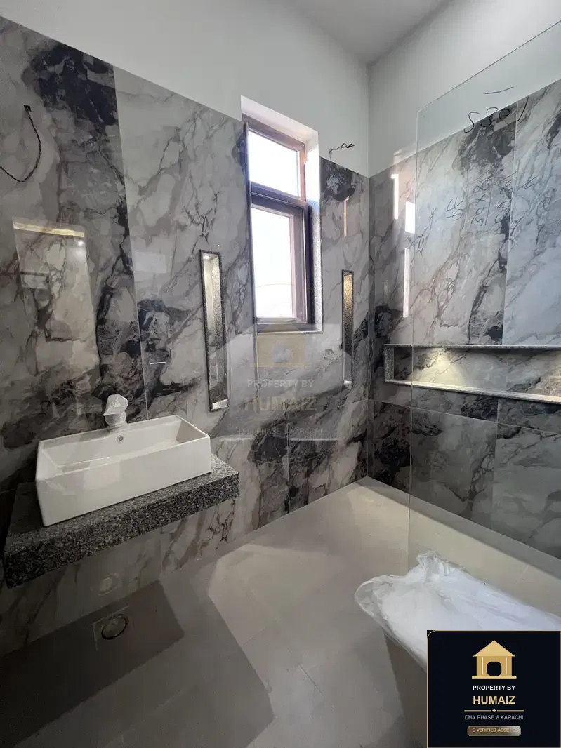 300 Sq. Yd. 6-Bedroom Luxury Villa (Basement, 6 Bath, Residence 2) in DHA Phase 8 For Sale in DHA Phase 8 Karachi — Photograph 17