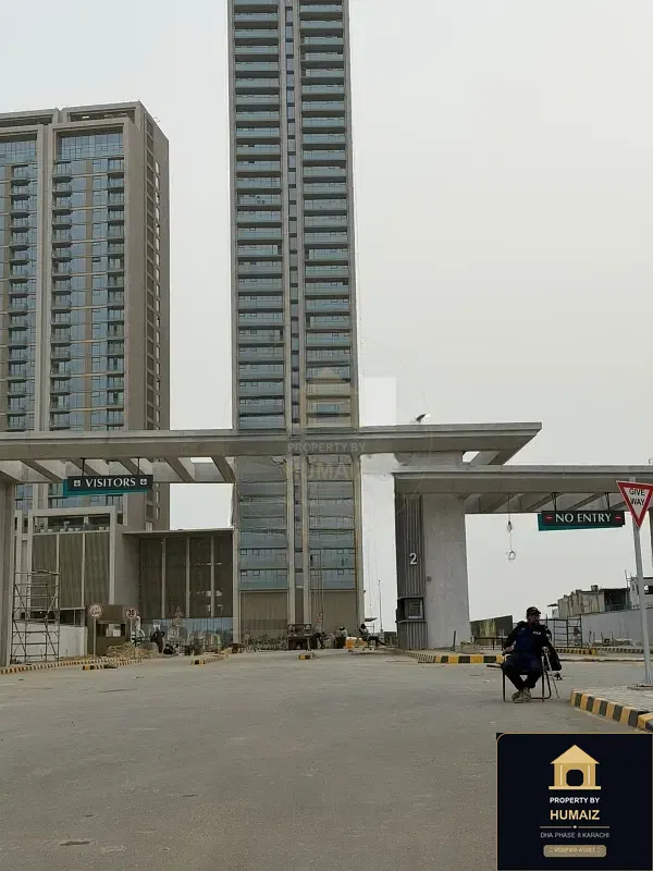 3-Bedroom Luxury Apartment (Private Pool, 3 Bath, Suite 40) at The Views For Sale in DHA Phase 8 Karachi — Photograph 16