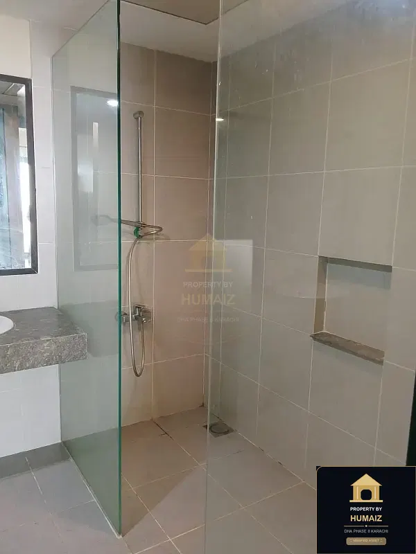 1-Bedroom Luxury Apartment (Sea Facing, 1 Bath, Suite 8) at Coral Towers For Sale in DHA Phase 8 Karachi — Photograph 4