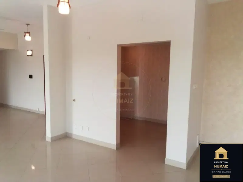 4-Bedroom Luxury Apartment (6 Bath, Suite 39) at Creek Vistas For Rent in DHA Phase 8 Karachi — Photograph 4