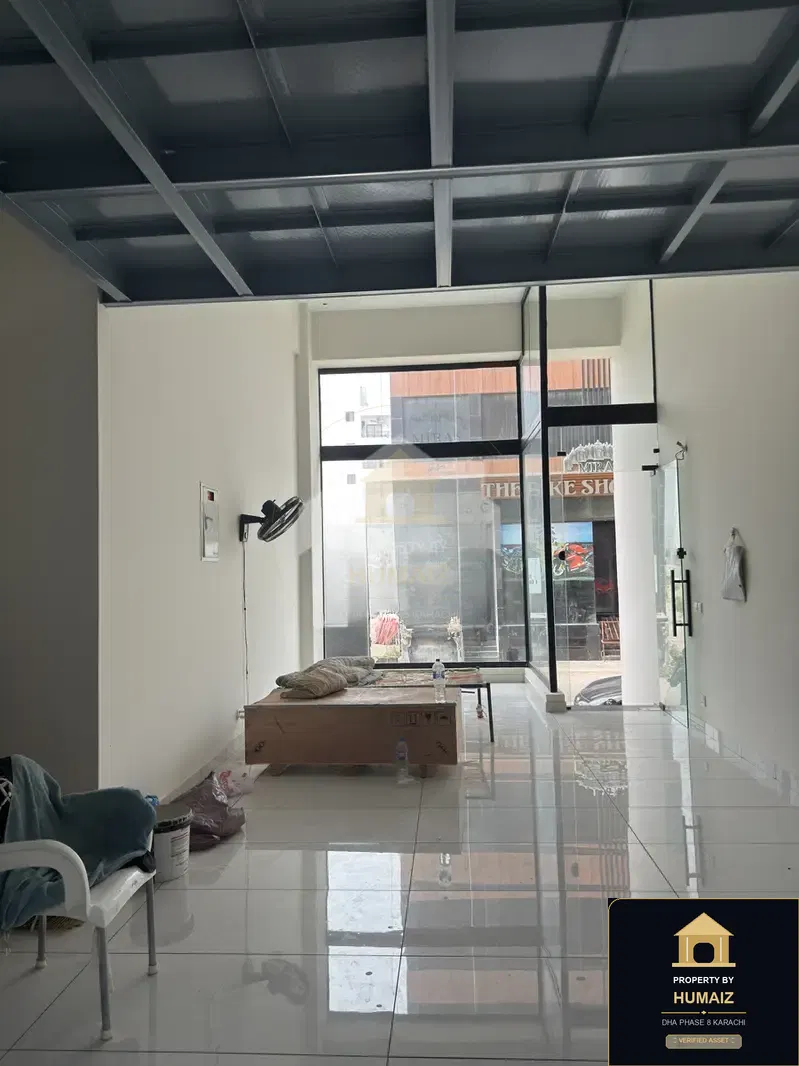 163 Sq. Yd. Commercial Retail Shop on Zulfiqar Commercial For Rent in DHA Phase 8 Karachi — Photograph 2