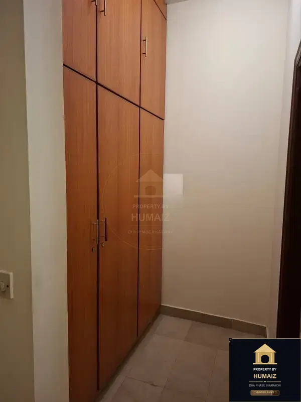 3-Bedroom Upper/Lower Portion (4 Bath, Unit 76) in DHA Phase 8 For Rent in DHA Phase 8 Karachi — Photograph 5