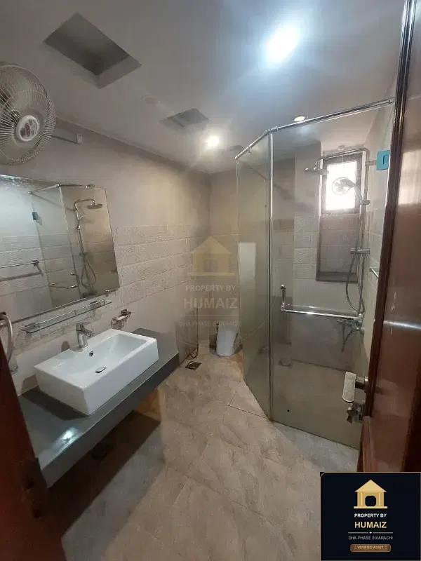 500 Sq. Yd. 6-Bedroom Luxury Villa (Basement, 6 Bath, Residence 25) in DHA Phase 8 For Rent in DHA Phase 8 Karachi — Photograph 23