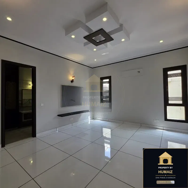 666 Sq. Yd. 6-Bedroom Luxury Villa (Basement, 6 Bath, Residence 14) in DHA Phase 8 For Sale in DHA Phase 8 Karachi — Photograph 14
