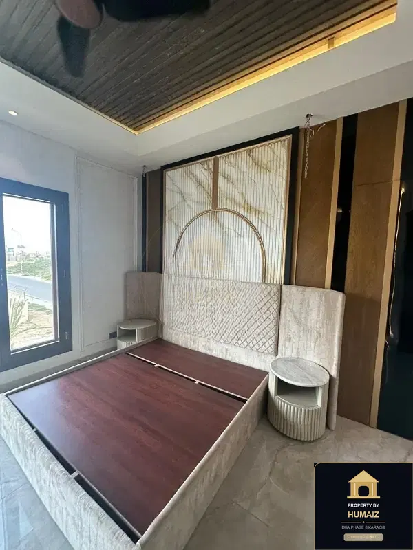 1,000 Sq. Yd. 7-Bedroom Luxury Villa on Khayaban-e-Iqbal For Sale in DHA Phase 8 Karachi — Photograph 19