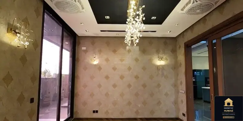 500 Sq. Yd. 5-Bedroom Luxury Villa (Corner, 6 Bath, Residence 85) in DHA Phase 8 For Sale in DHA Phase 8 Karachi — Photograph 10