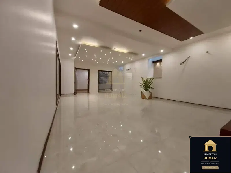 500 Sq. Yd. 3-Bedroom Luxury Villa (West Open, 4 Bath, Residence 2) in DHA Phase 8 For Rent in DHA Phase 8 Karachi — Photograph 6