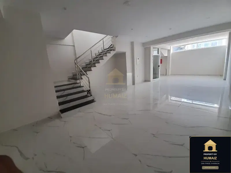 92 Sq. Yd. Commercial Retail Shop (1 Bath, Unit 1) on Al-Murtaza Commercial For Rent in DHA Phase 8 Karachi — Photograph 4