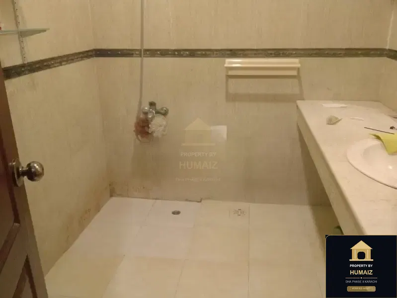 500 Sq. Yd. 6-Bedroom Luxury Villa (6 Bath, Residence 6) in DHA Phase 8 For Rent in DHA Phase 8 Karachi — Photograph 10