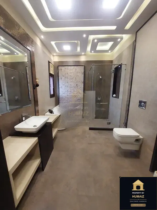 1,000 Sq. Yd. 6-Bedroom Luxury Villa (West Open, 6 Bath, Residence 8) in DHA Phase 8 For Rent in DHA Phase 8 Karachi — Photograph 31