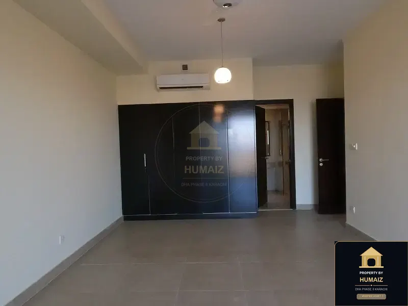 3,500 Sq. Yd. 3-Bedroom Luxury Villa at Coral Towers For Sale in DHA Phase 8 Karachi — Photograph 6