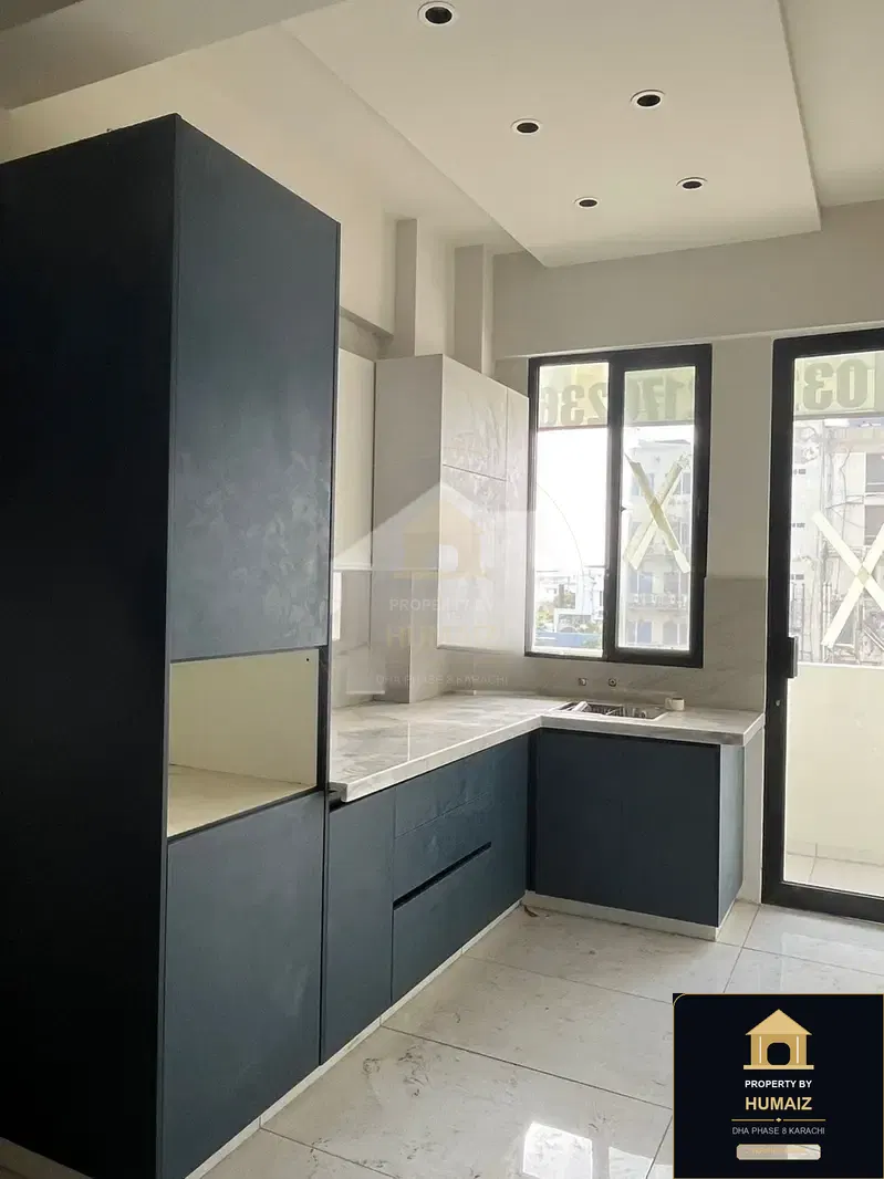3-Bedroom Luxury Apartment (Boulevard Facing, 4 Bath, Suite 5) in DHA Phase 8 For Sale in DHA Phase 8 Karachi — Photograph 2