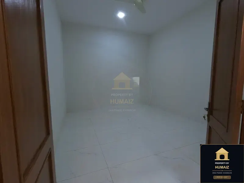666 Sq. Yd. 6-Bedroom Luxury Villa (Private Pool, 6 Bath, Residence 1) in Khayaban-e-Tipu Sultan For Sale in DHA Phase 8 Karachi — Photograph 9