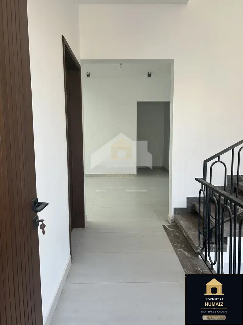 300 Sq. Yd. 5-Bedroom Luxury Villa at Panorama For Sale in DHA Phase 8 Karachi — Photograph 27