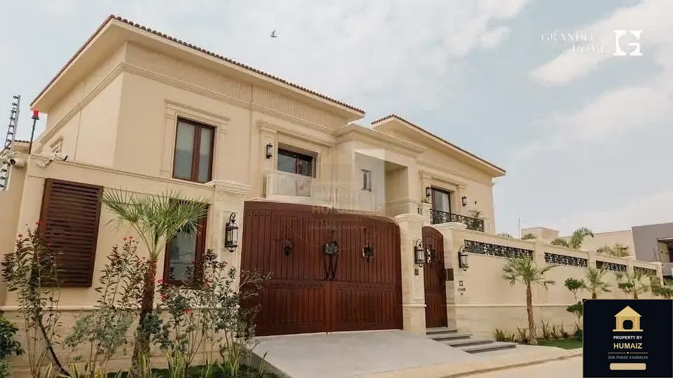1,000 Sq. Yd. 7-Bedroom Luxury Villa (Private Pool, Residence 5) in DHA Phase 8 For Sale in DHA Phase 8 Karachi — Photograph 3