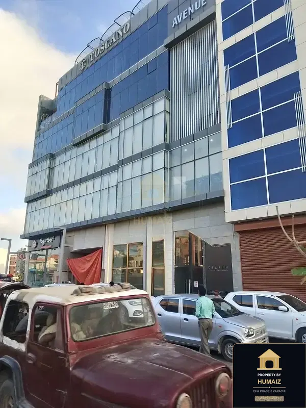 100 Sq. Yd. Commercial Building (Boulevard Facing, Unit 4) on Zulfiqar Commercial For Sale in DHA Phase 8 Karachi — Photograph 3