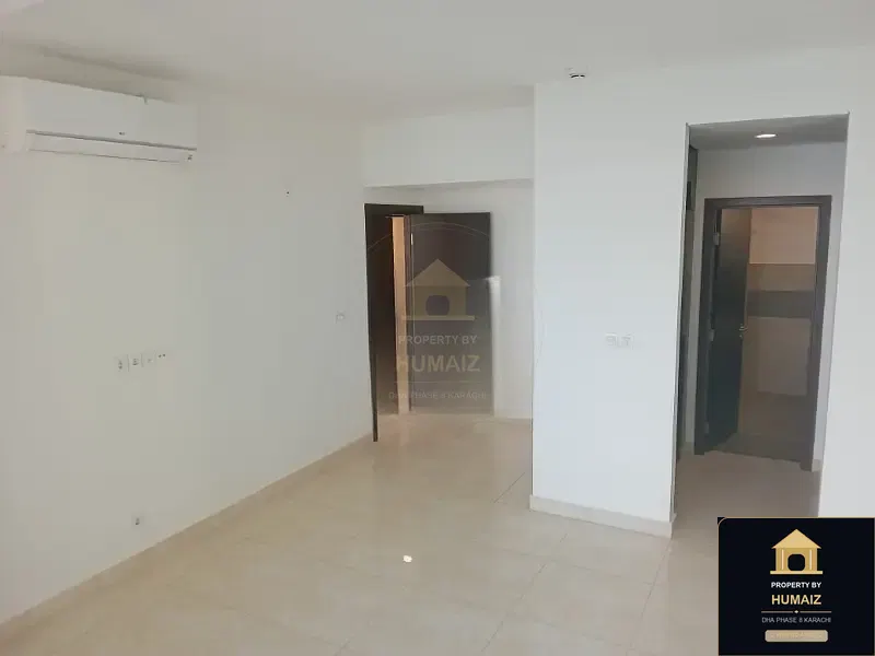 3-Bedroom Luxury Apartment (Sea Facing, 5 Bath, Suite 25) at Pearl Towers For Sale in DHA Phase 8 Karachi — Photograph 19