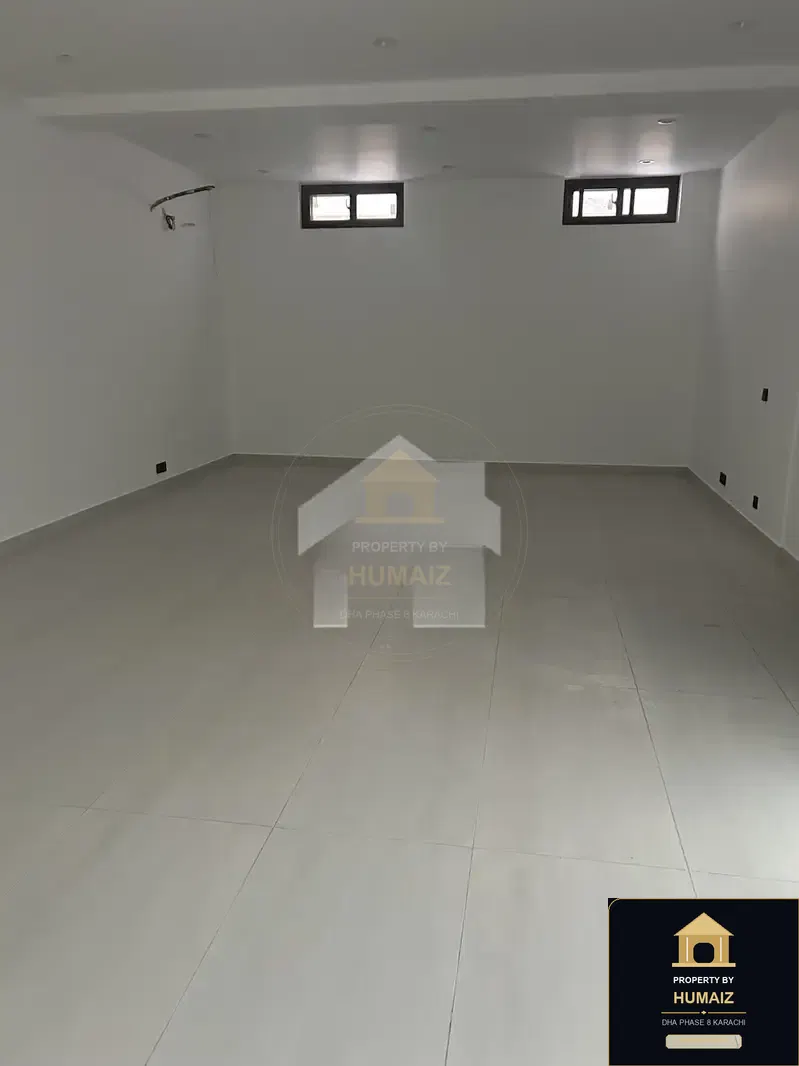 300 Sq. Yd. 5-Bedroom Luxury Villa at Panorama For Sale in DHA Phase 8 Karachi — Photograph 23