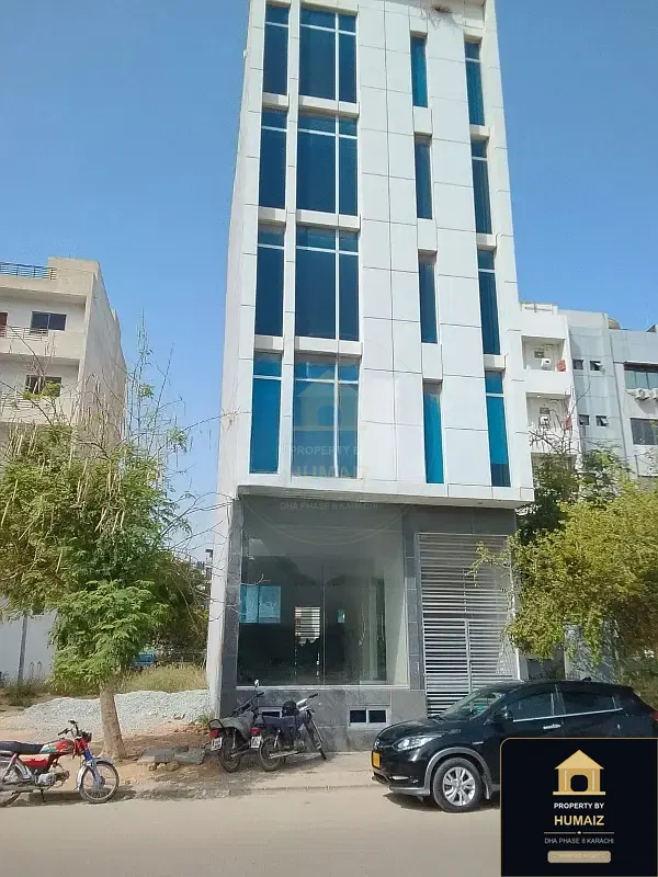 100 Sq. Yd. Commercial Building (Basement, Unit 3) in DHA Phase 8 For Sale in DHA Phase 8 Karachi — Photograph 4