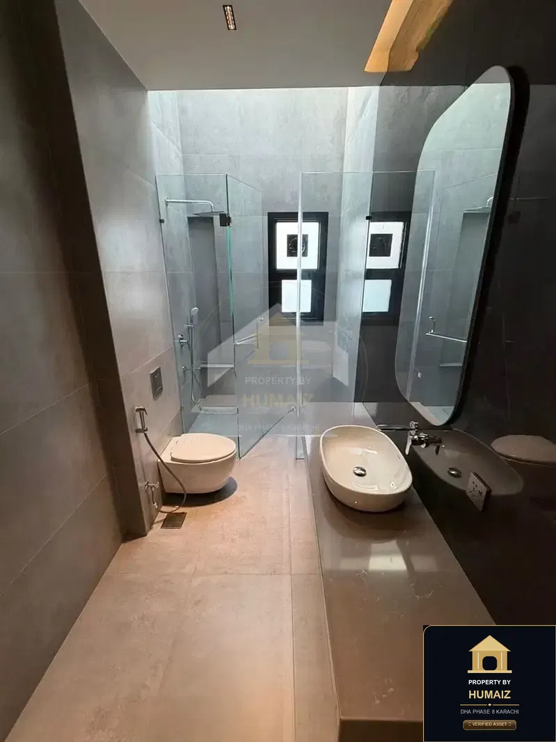 500 Sq. Yd. 6-Bedroom Luxury Villa (West Open, 6 Bath, Residence 8) in DHA Phase 8 For Sale in DHA Phase 8 Karachi — Photograph 9