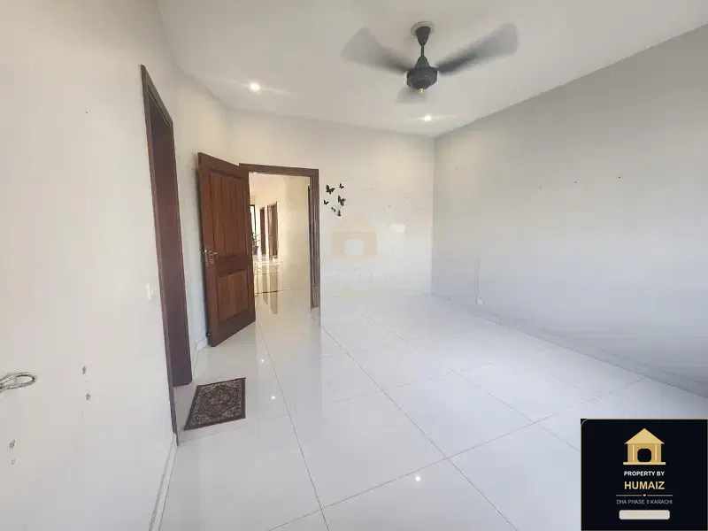 500 Sq. Yd. 6-Bedroom Luxury Villa (Basement, 7 Bath, Residence 5) in DHA Phase 8 For Rent in DHA Phase 8 Karachi — Photograph 14