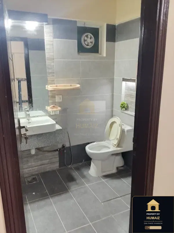 3-Bedroom Luxury Apartment (3 Bath, Suite 10) in DHA Phase 8 For Rent in DHA Phase 8 Karachi — Photograph 6