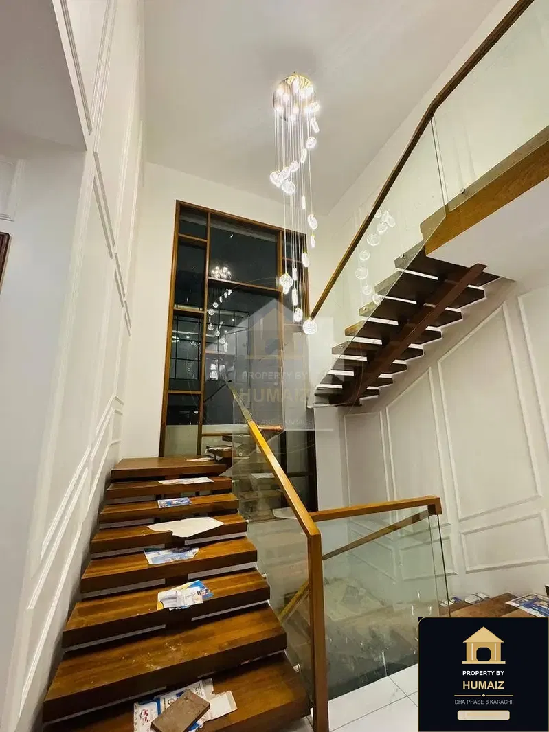 500 Sq. Yd. 6-Bedroom Luxury Villa (Basement, 6 Bath, Residence 4) in Zone A For Sale in DHA Phase 8 Karachi — Photograph 8
