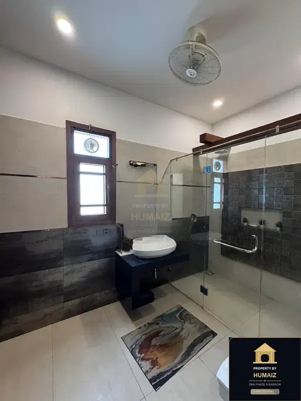 500 Sq. Yd. 5-Bedroom Luxury Villa (West Open, 6 Bath, Residence 1) in Khayaban-e-Faisal For Sale in DHA Phase 8 Karachi — Photograph 17