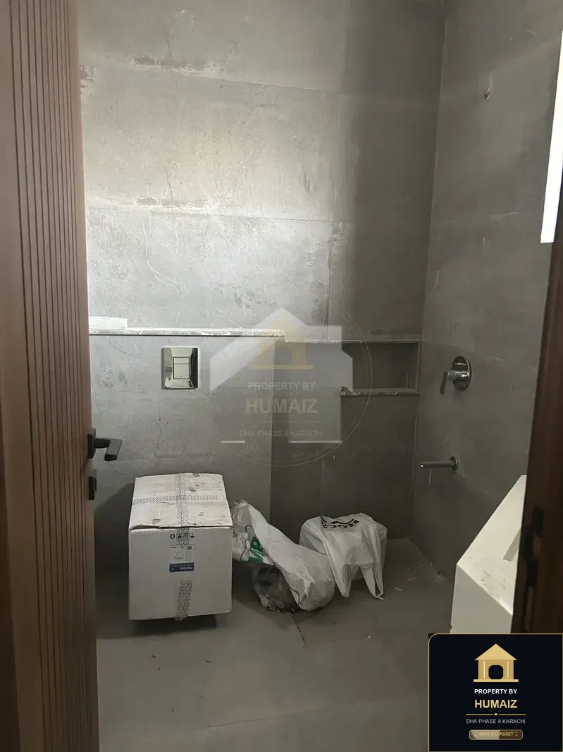 300 Sq. Yd. 5-Bedroom Luxury Villa at Panorama For Sale in DHA Phase 8 Karachi — Photograph 14