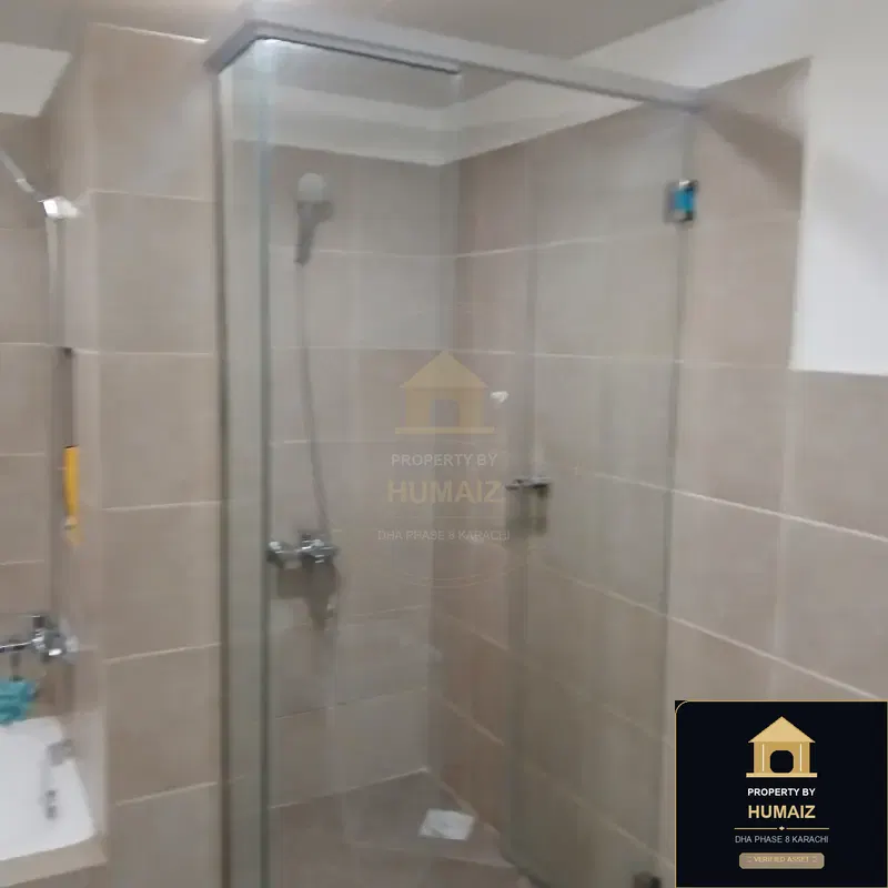 3-Bedroom Luxury Apartment (Private Pool, 5 Bath, Suite 24) at Pearl Towers For Sale in DHA Phase 8 Karachi — Photograph 10