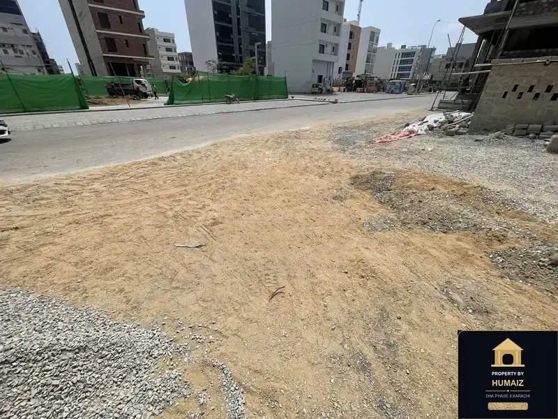 100 Sq. Yd. Commercial Plot (Boulevard Facing, Parcel 5) on Zulfiqar Commercial For Sale in DHA Phase 8 Karachi — Photograph 2