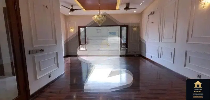 500 Sq. Yd. Architectural Villa (West Open, Residence 10) in DHA Phase 8 For Sale in DHA Phase 8 Karachi — Photograph 4