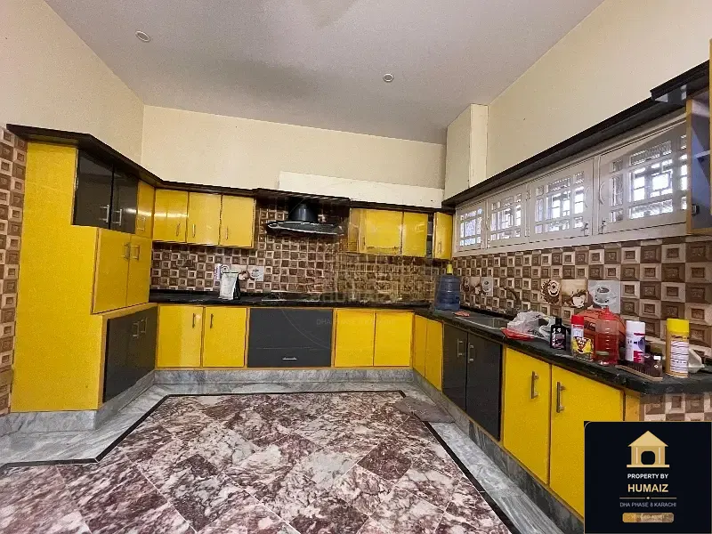 4-Bedroom Upper/Lower Portion (4 Bath, Unit 4) in DHA Phase 8 For Rent in DHA Phase 8 Karachi — Photograph 22