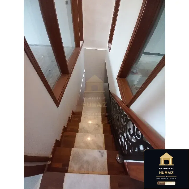 300 Sq. Yd. 5-Bedroom Luxury Villa in Phase 8 Extension For Sale in DHA Phase 8 Karachi — Photograph 3