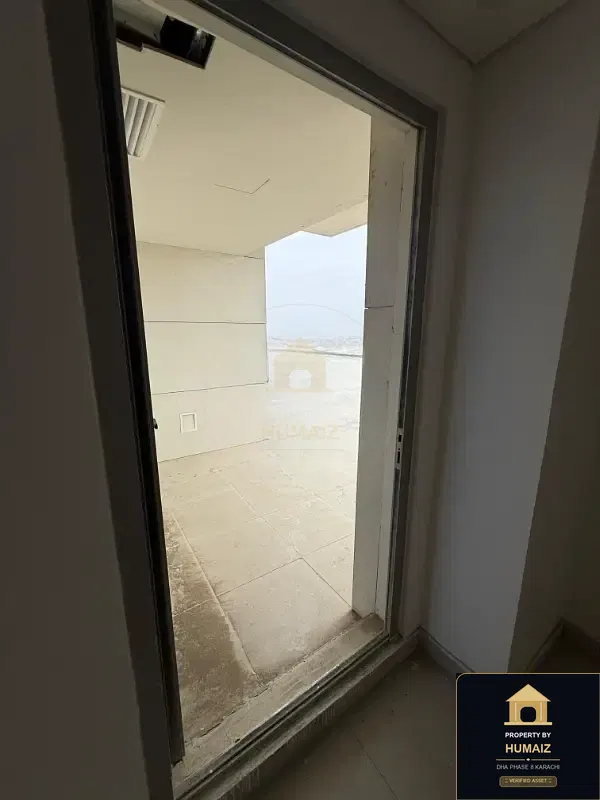 1-Bedroom Luxury Apartment (2 Bath, Suite 29) at Panorama For Sale in DHA Phase 8 Karachi — Photograph 5