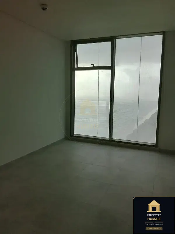 3-Bedroom Luxury Apartment (Sea Facing, 5 Bath, Suite 9) at Emaar Oceanfront For Rent in DHA Phase 8 Karachi — Photograph 8